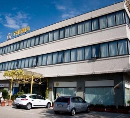 Hotel Thema Rocca San Giovanni Exterior photo