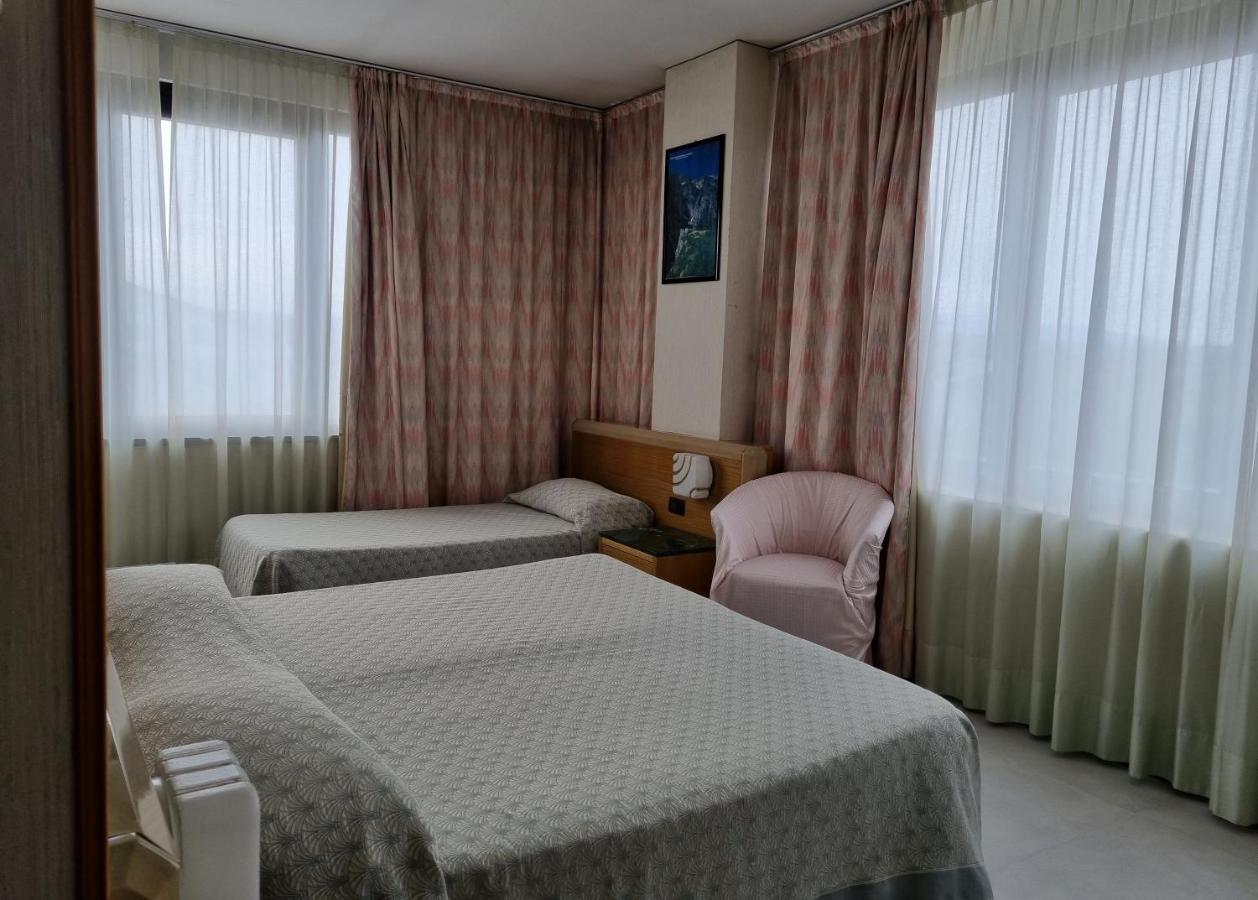 Hotel Thema Rocca San Giovanni Exterior photo
